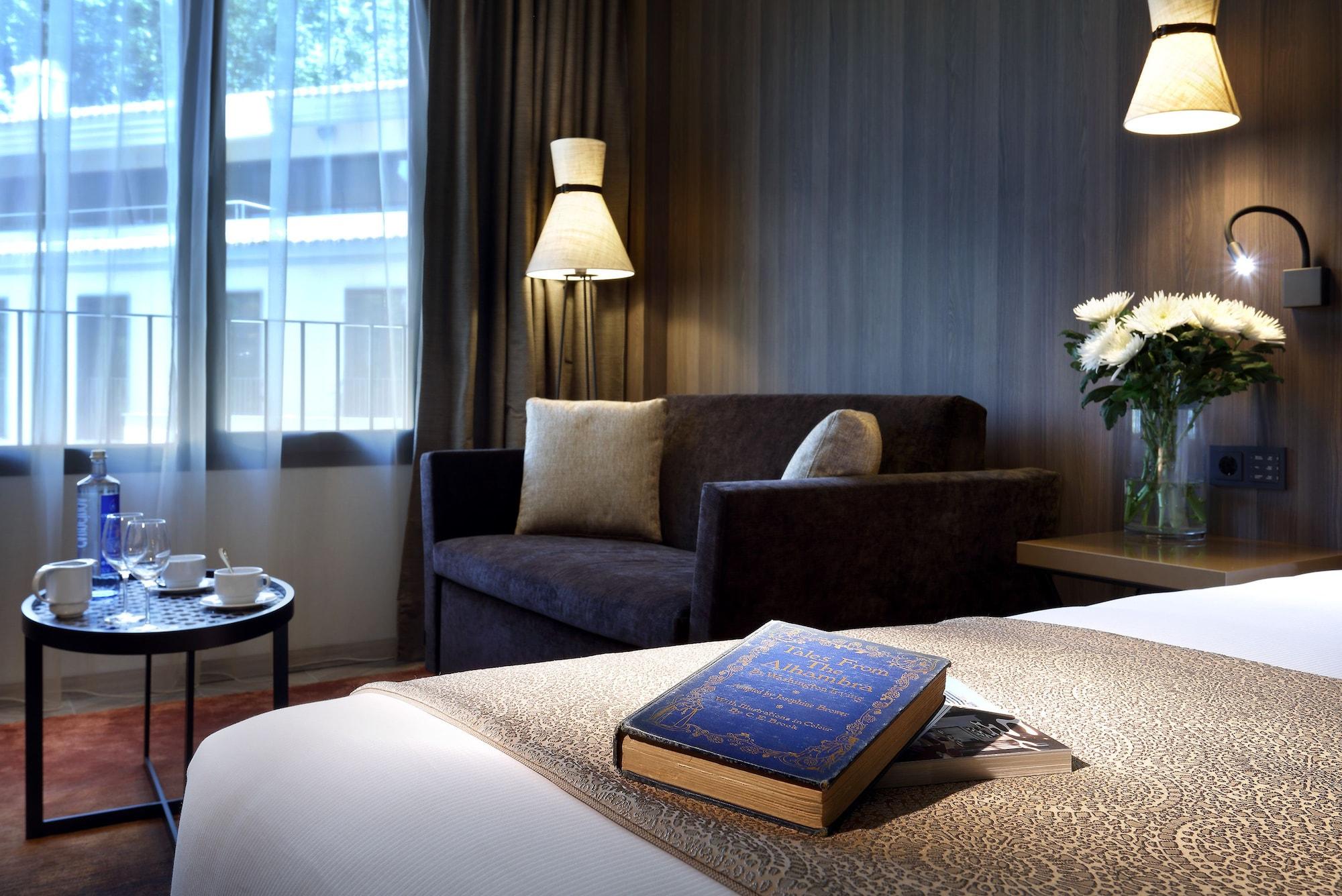 Aurea Washington Irving By Eurostars Hotel Company Granada Ngoại thất bức ảnh A room at the hotel