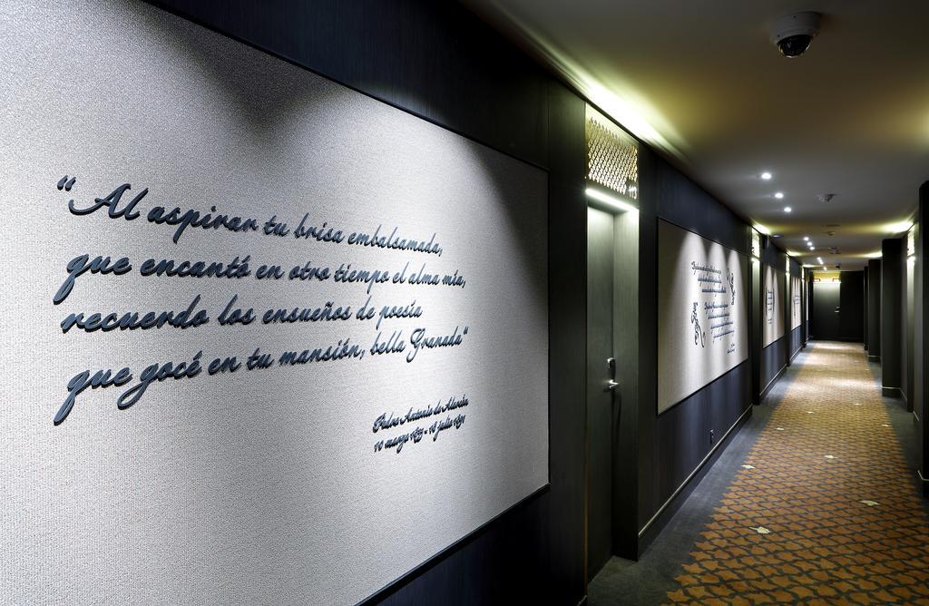 Aurea Washington Irving By Eurostars Hotel Company Granada Ngoại thất bức ảnh A corridor at the hotel
